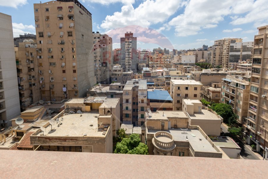 Apartment for sale 190 m Glim (directly on the tram - Brand Building)