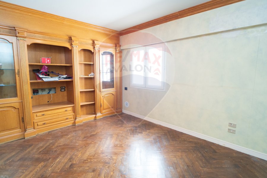 Duplex apartment for sale 370 m Smouha (Mostafa Kamel St.)