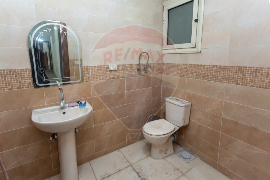 Administrative unit for sale 162 m Ibrahimia (Abo qir St.)