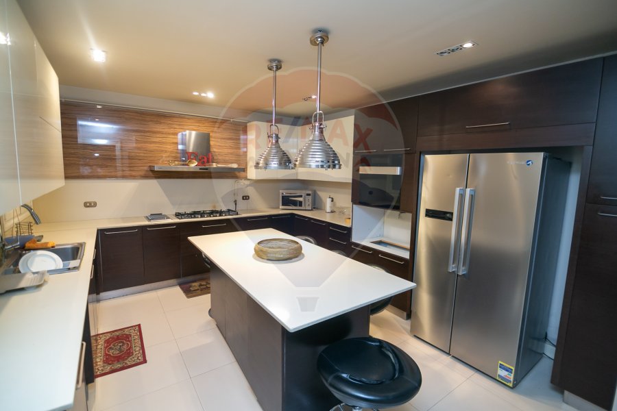 Apartment for sale 335 m San Stefano (steps from the sea - Brand Building)