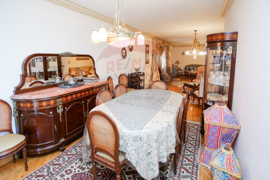 Apartment For Sale 160 m Smouha ( Golden Square )
