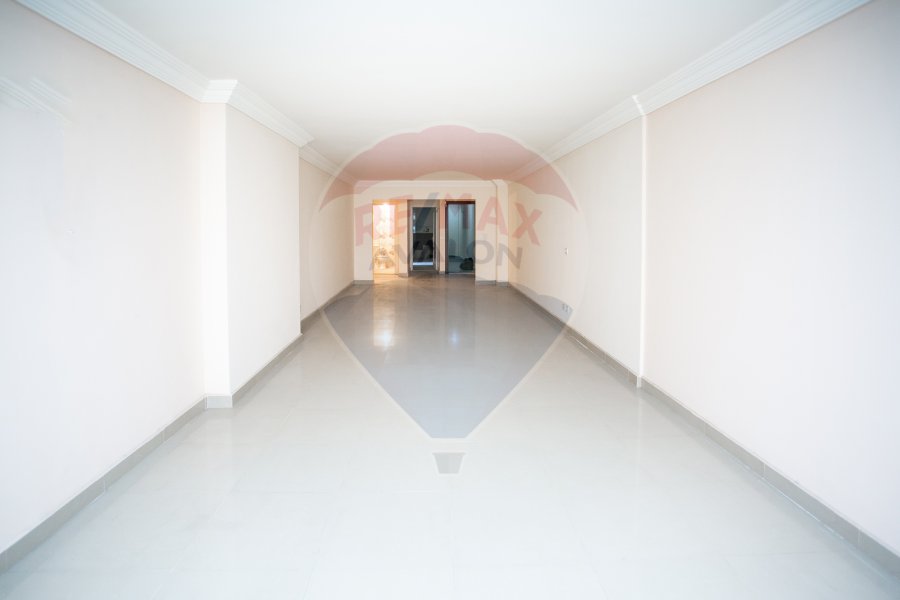 Apartment for sale 225 m Smouha - ( Fawzi Moaz St )