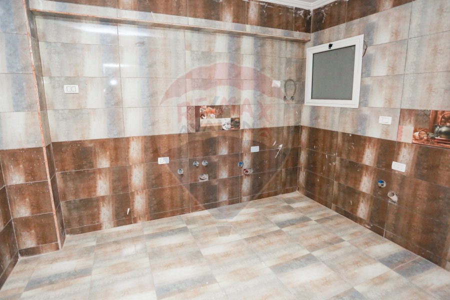 Apartment for sale 160 m Sidi Gaber (Gaber Mobarak St)