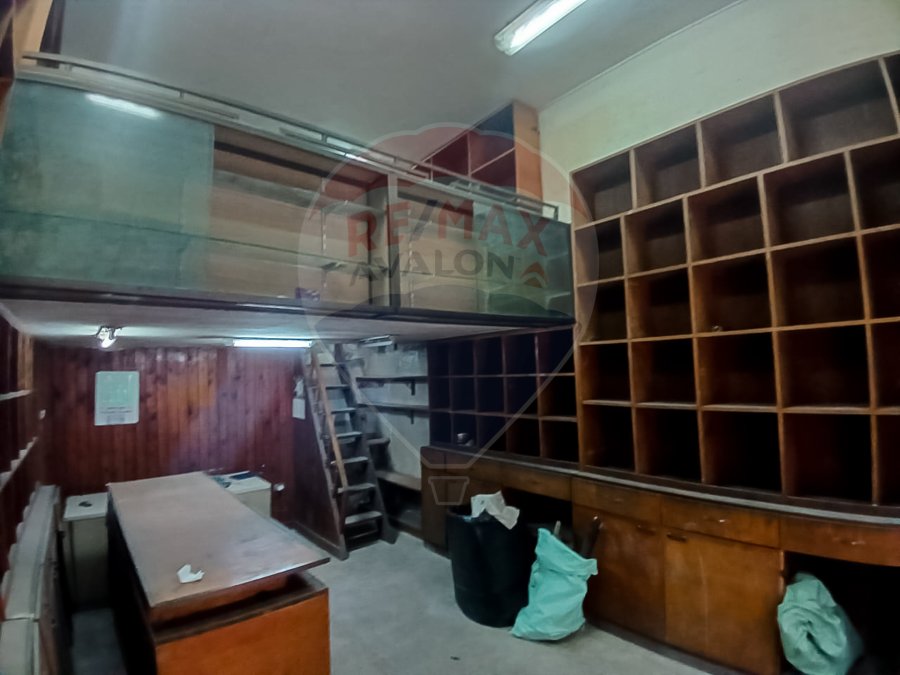 Shop 25 m + Up Floor 15 m for rent Sidi Gaber (Abou Qir St.)