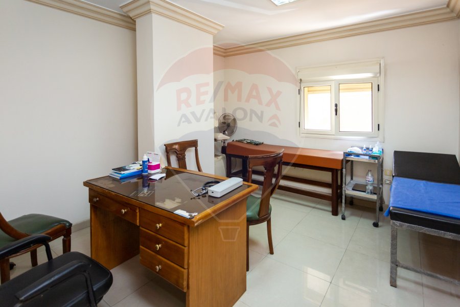 Apartment for sale 135 m Moharam Bek (Al-Suez Qanal st.)