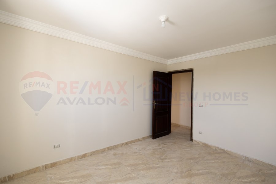 Apartment for rent 185 m in Ibrahimiya (steps from Sporting Club)