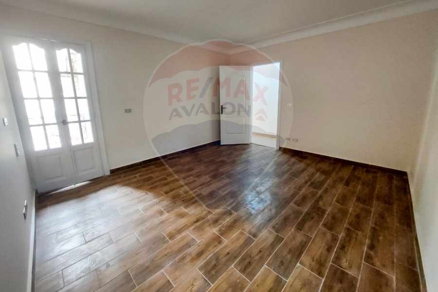 Apartment for rent 165 m Smouha (Tutankhamun St.)