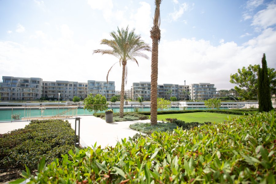 Ground chalet with garden for sale 345 m Marassi (Marina 1)
