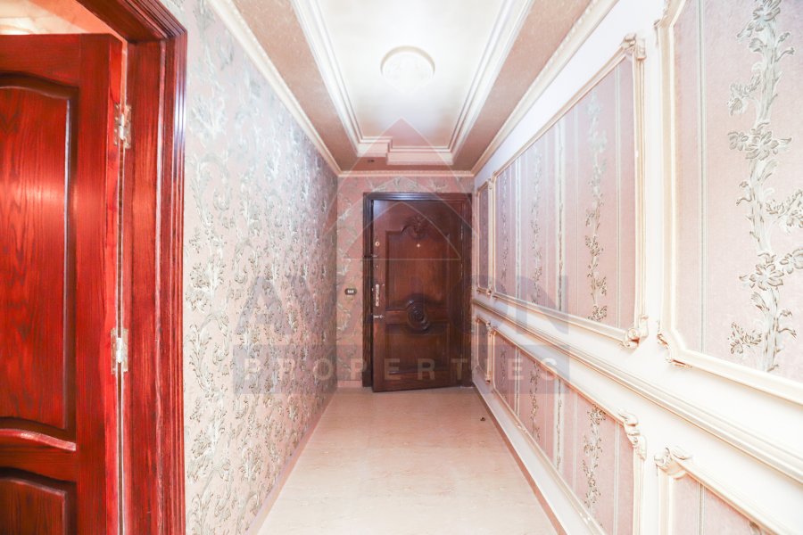 Apartment for Rent 220 m smouha (bahaa eldin elgatwary st )
