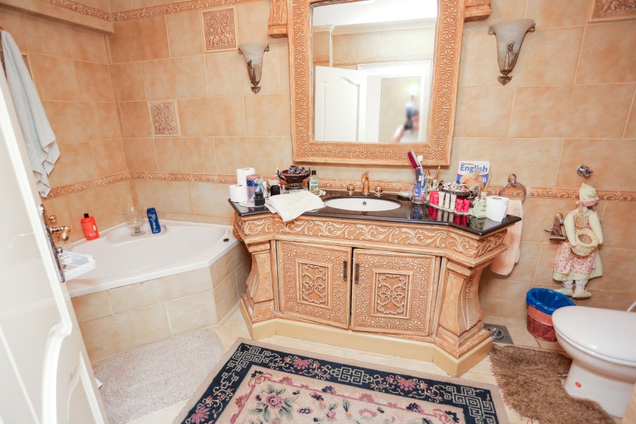 Apartment for Sale 277 m gleem (directely on taram station)