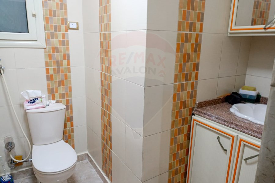 Studio apartment for rent 70 m Smouha (Victor Emmanuel Square)