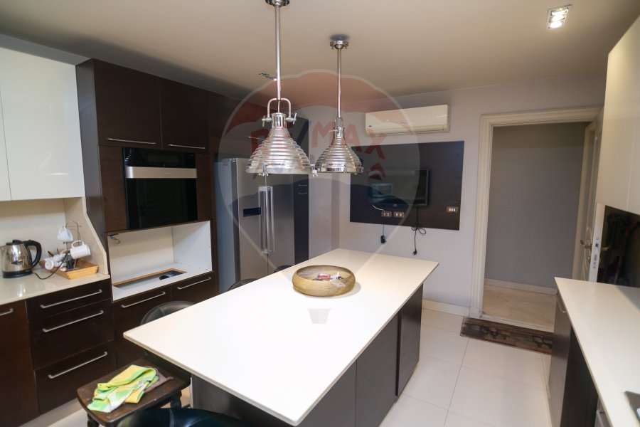 Apartment for sale 335 m San Stefano (steps from the sea - Brand Building)