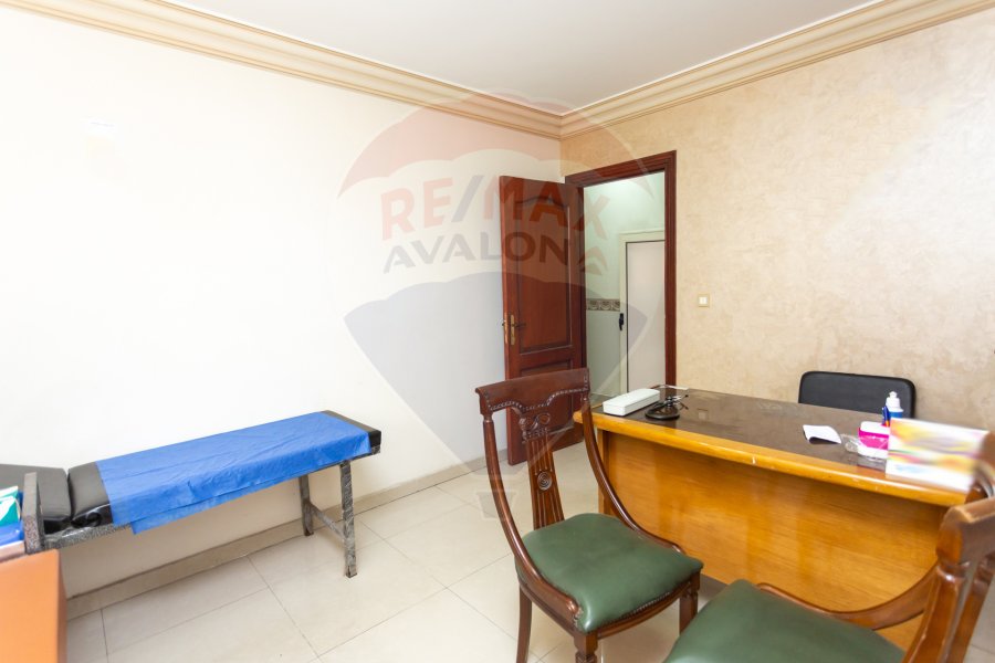 Apartment for sale 135 m Moharam Bek (Al-Suez Qanal st.)