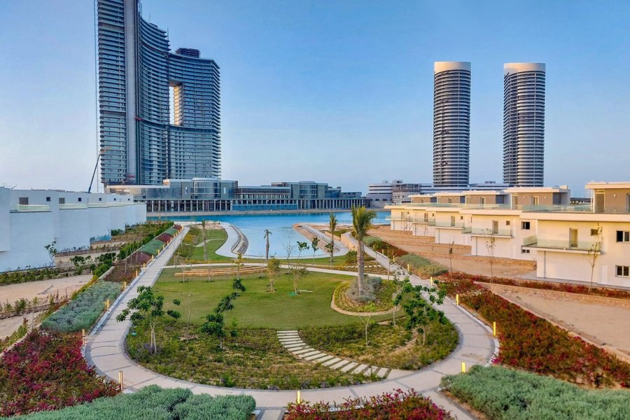 فيلا ستاند الون للبيع (مزارين ريا - العلمين الجديدة) 300 م