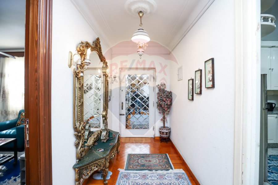 Apartment for sale 350 m Louran ( Sharaawy St- El Watanyah Towers )