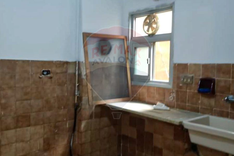 Apartment for sale 135 m Saba Basha (behind Moustafa Abou Haif st.)