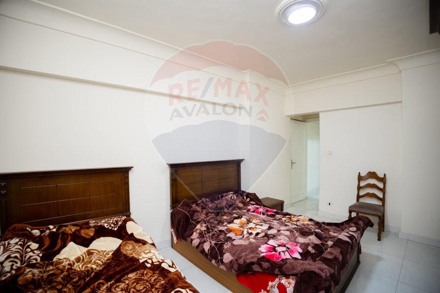 شقة للإيجار المفروش 175 م ميامي (علي البحر)