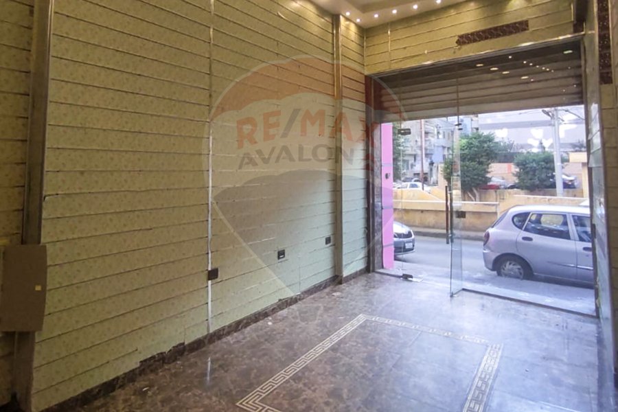 Shop for sale 100 m Janaklis (on the tram)