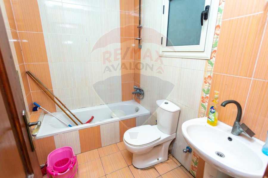 Apartment for sale 135 m Moharam Bek (Al-Suez Qanal st.)