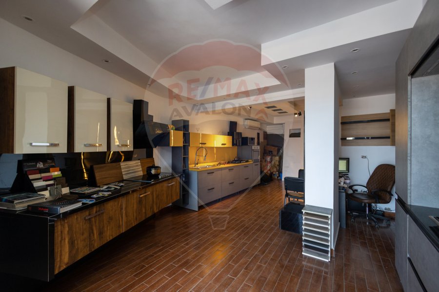 Shop + Mezzanine for sale 83 m + 100 m El Saraya (directly on the sea)