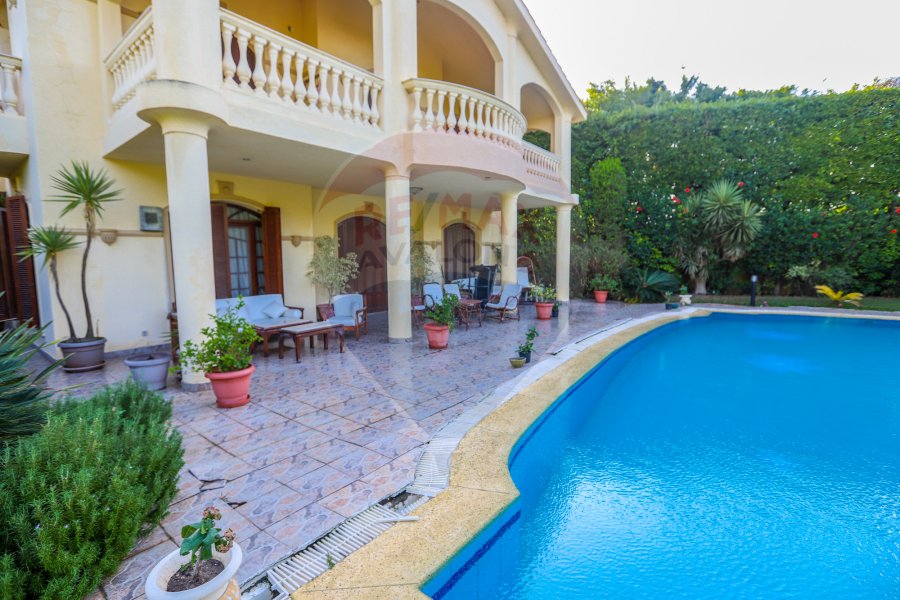 Furnished villa for rent 1,200 m King Mariot (next to Africana Hotel)