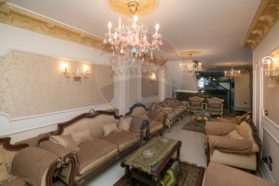 Duplex Apartment for sale 180 m Bokla (Steps from Abu Qir St.)