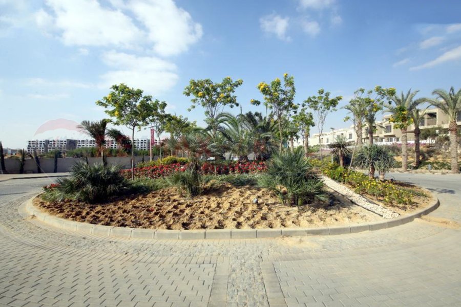 Apartment for sale Palm Hills New Cairo 70 m installment