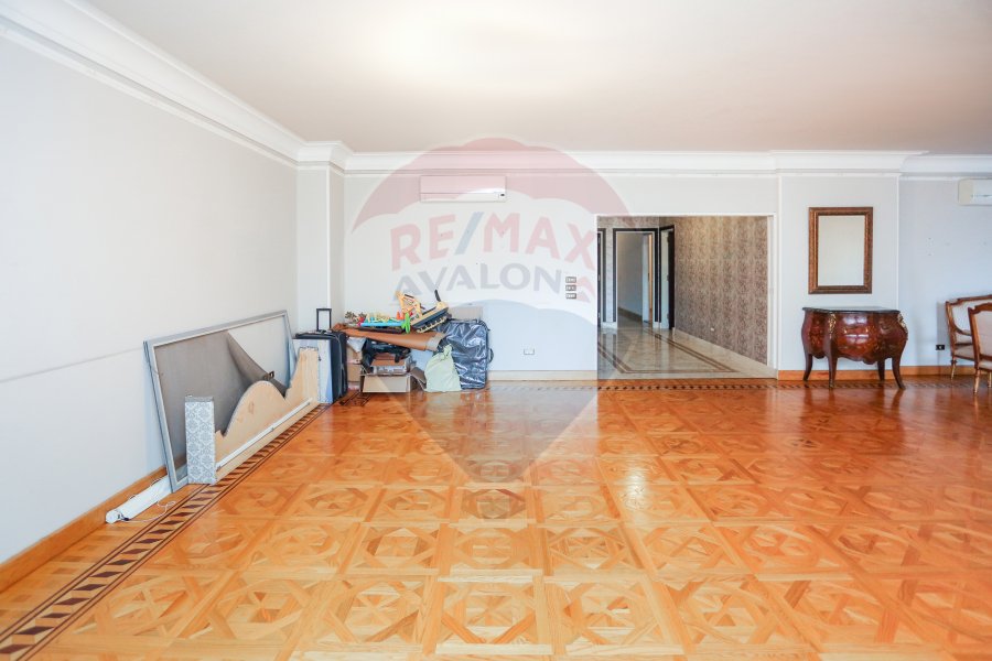 Apartment for sale 306 m Kafr Abdo