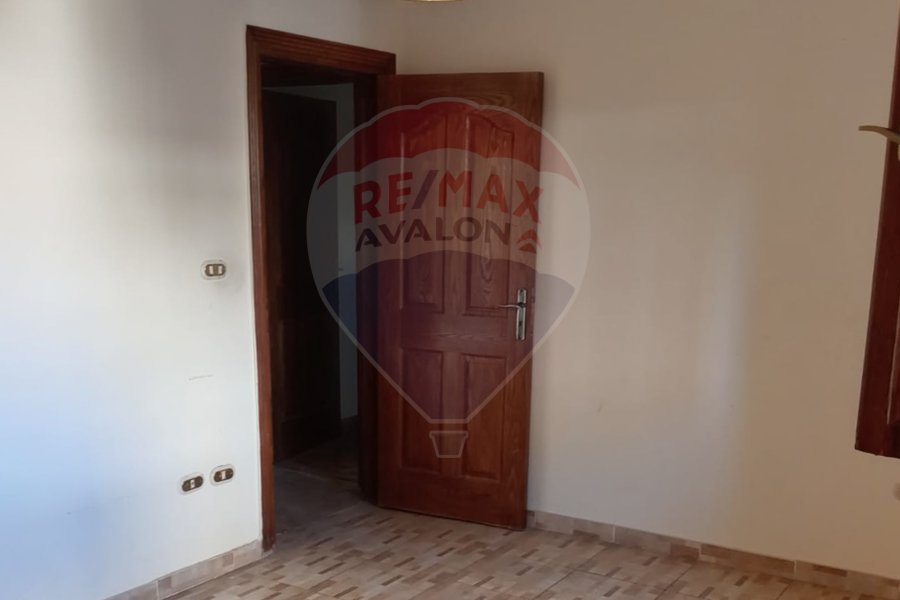 Apartment for sale 192 m Shatby (Mohamed Shafiq St.)