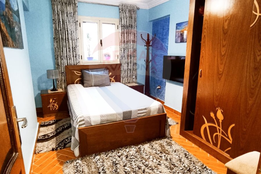 Apartment for sale 120 m Sidi Bishr (branching off Khaled Ibn Al Waleed Street)