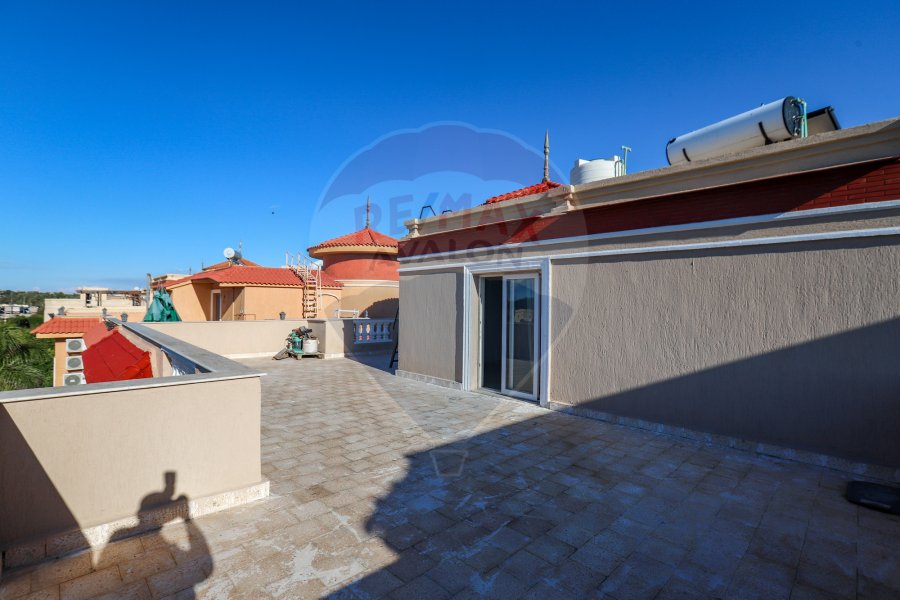 Villa for Rent 630 m King Mariout (compound El Orouba)