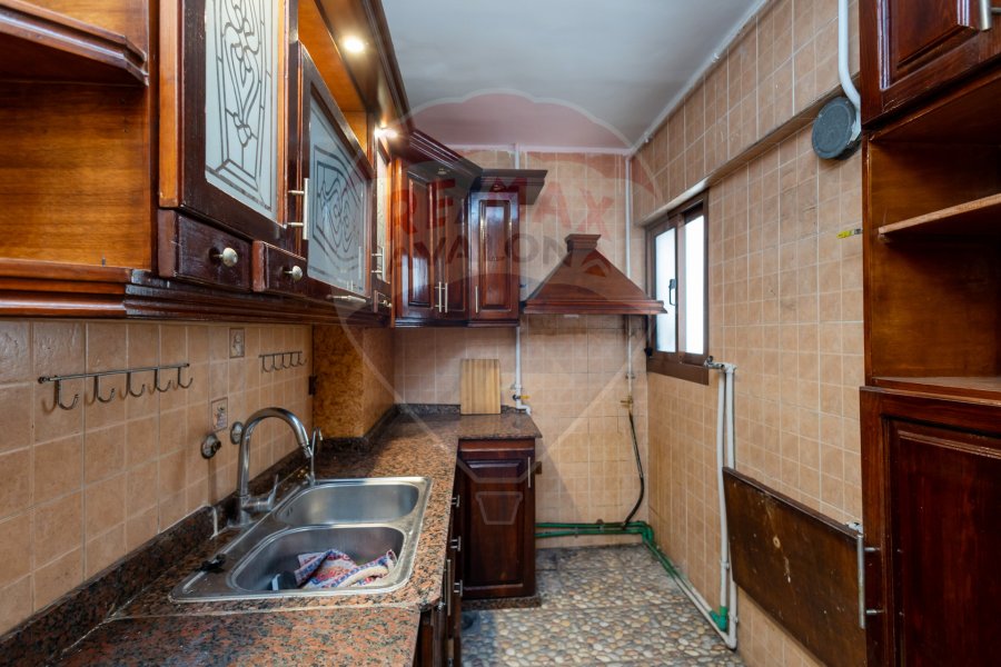 Apartment for sale 125 m Kafr Abdo (Sakina Bint Al Hussein St.)