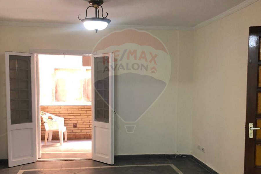 Apartment for rent 150 m San Stefano (El-Gaish Road)