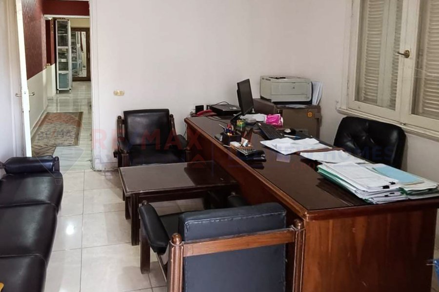 Apartment for sale 130 m Smouha (beside Hatem Mosque)