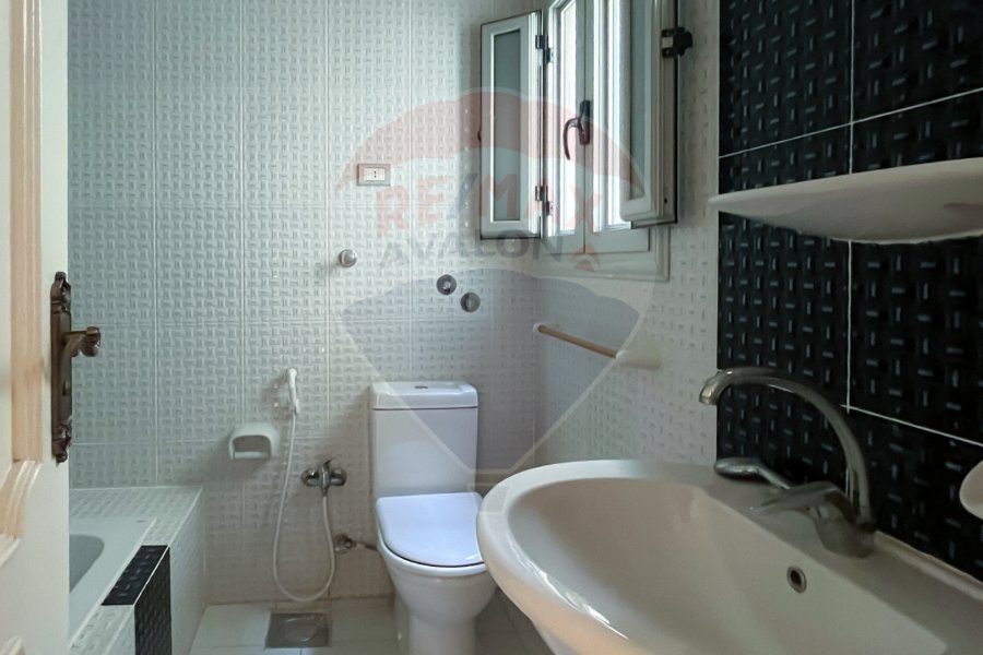 Apartment for sale 150 m Glim (Branched from Abu Qir St.)