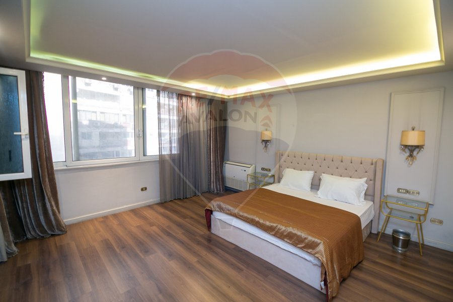 Apartment for sale 335 m San Stefano (steps from the sea - Brand Building)