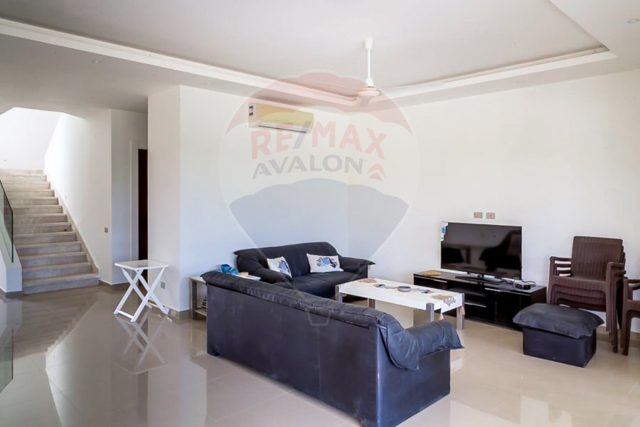 Stand alone for sale (Hacienda Bay) 871 m