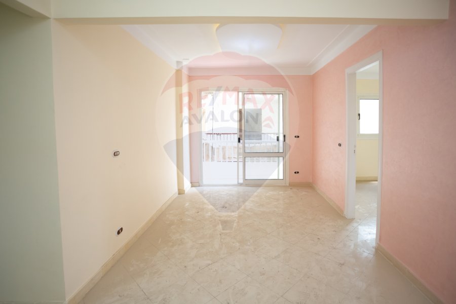 Apartment for sale 120 m El Mandra (Gamal Abd El Naser Main St.)