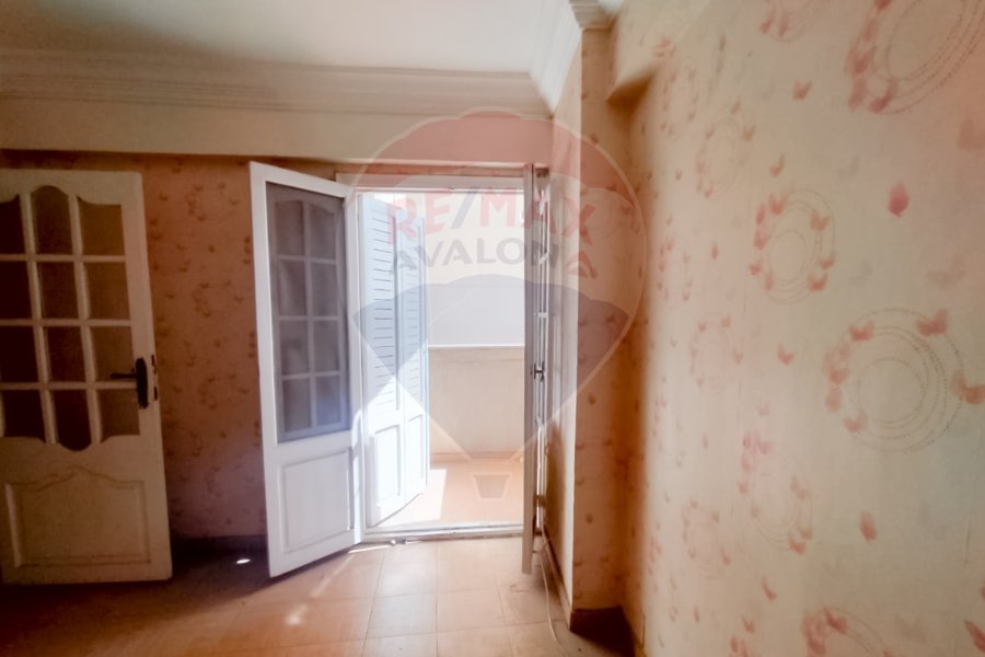 Apartment for sale 130 m Kafr Abdo (Ibrahim Ragy st.)