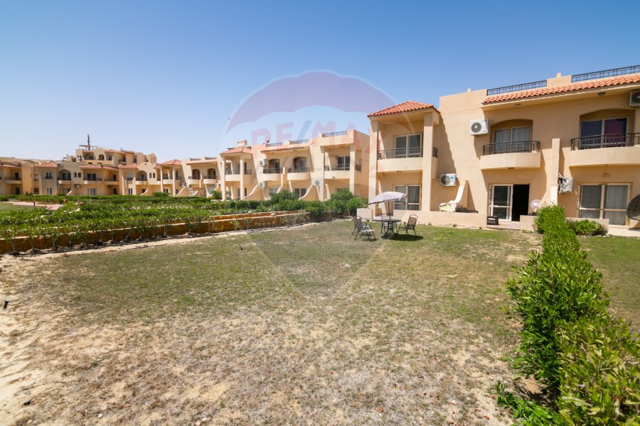 Ground chalet with garden for sale (Coral Hills - Ras El Hekma)