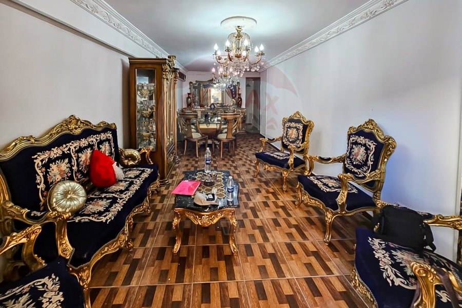 Apartment for sale 140 m Kafr Abdo (Sakina Bint Al Hussein St.)