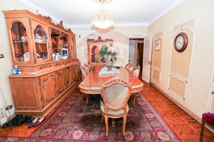 Apartment for sale 280 m Saba Basha(sec num from the sea)