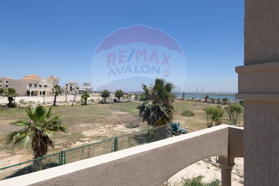 Villa for sale 1,016 m king (Alex West - St. Catherine Phase V1)