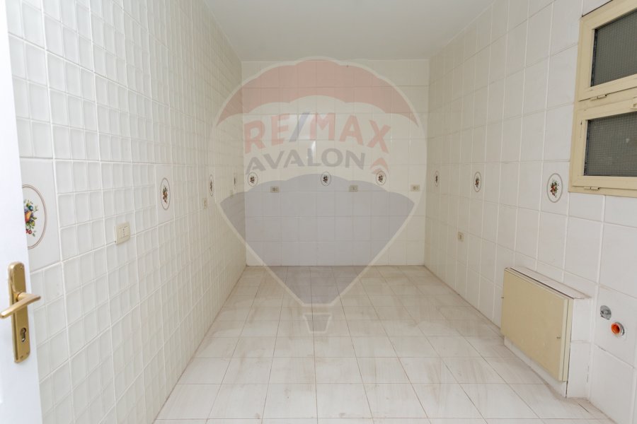 Apartment for sale, 248 m, Smouha (Fawzy Moaz Street, Lotus Tower)