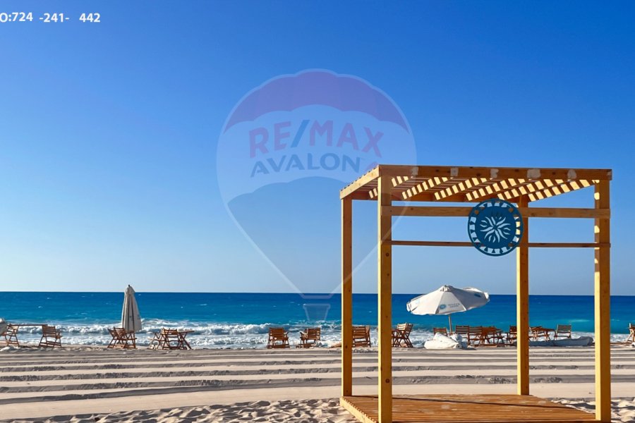 Chalet for sale North Coast (white sand) kilo 75 Nautical road- 65 m + 57 m Roof
