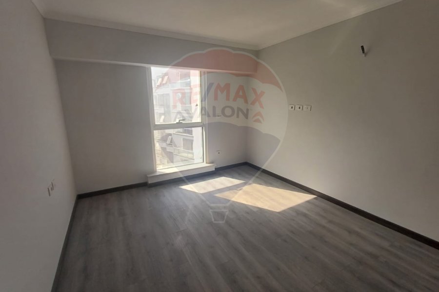 Apartment for sale 135 m Smouha (Grand View)