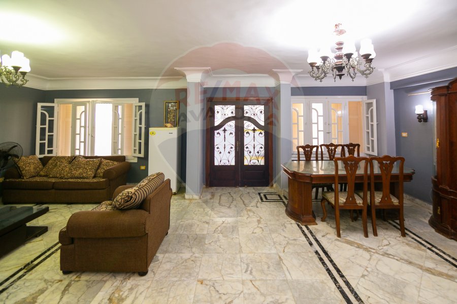 Standalone villa for sale (Badr Village) 200 m + 120 m garden - First row from the sea - 13,500,000 EGP-