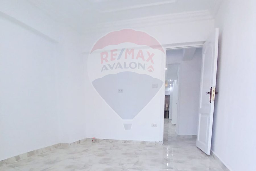 Apartment for sale 150 m Miami (Arab Academy directly)