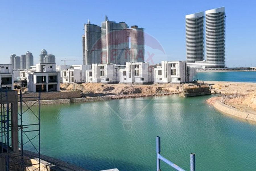Stand alone villa for sale in Alamein (Mazarine Island) 445 m