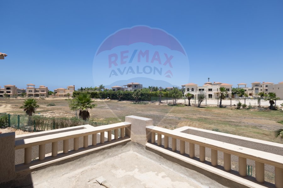 Villa for sale 1,016 m king (Alex West - St. Catherine Phase V1)